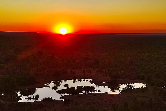 2 Hour Stargazing Tour in Victoria Falls NP Area in 4x4 - What the astronomy guide adds