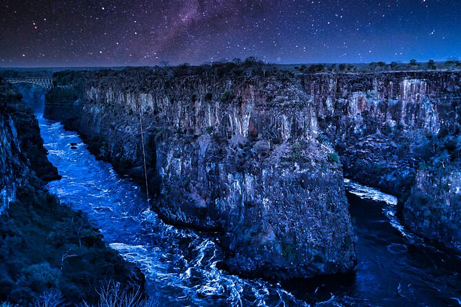 2 Hour Stargazing Tour in Victoria Falls NP Area in 4x4 - The first hour in Victoria Falls National Park