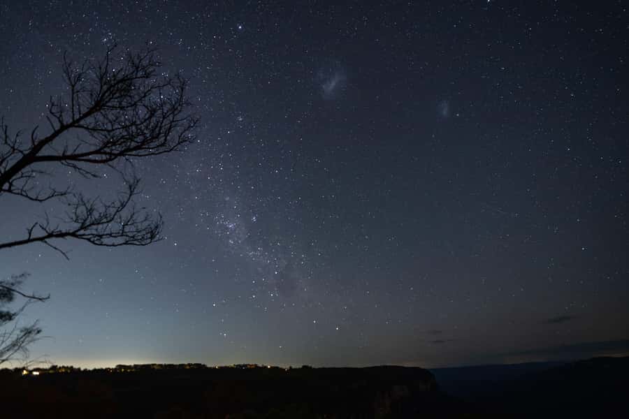 Blue Mountains: Stargazing with a Telescope and Astronomer - Weather policy and the indoor planetarium option