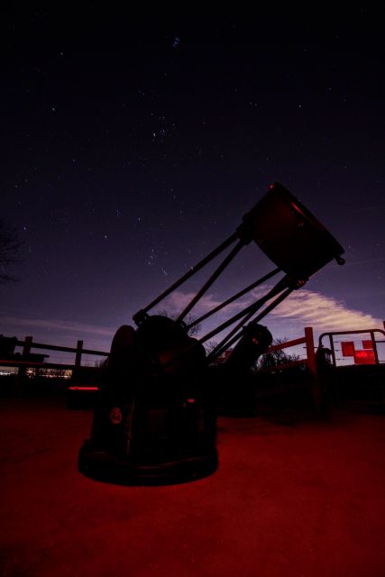 Boulder: Guided Astronomy Tour - The laser pointer makes the sky easier to read