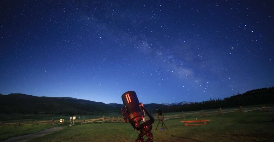 Boulder: Guided Astronomy Tour - Sunset sets the pace for the evening