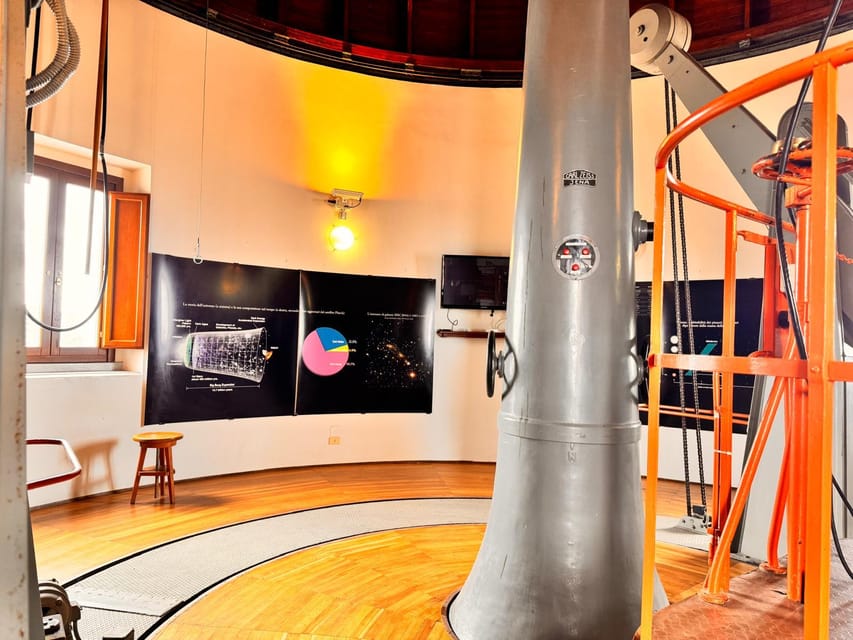 Castel Gandolfo: Vatican Observatory experience - Climbing to the third floor