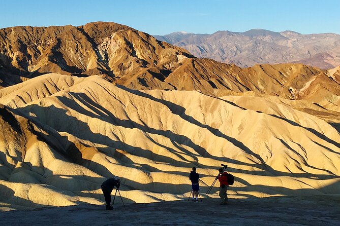 Death Valley Sunrise & Stargazing Day Tour Group Discount for 2 More People - Guides make a real difference in a small vehicle