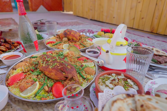 Dubai: Al Marmoom Oasis Vintage Safari: Camels, Stargazing & Meal - From Dubai hotels to the Al Marmoom desert