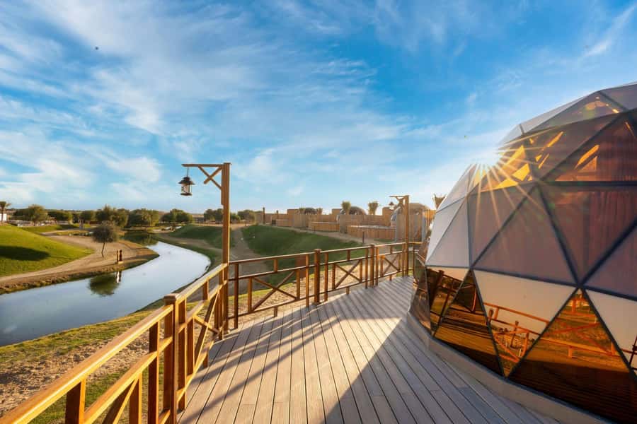 Dubai: Overnight Safari with Luxury Dome Stay & Stargazing - Professional stargazing makes the night worthwhile
