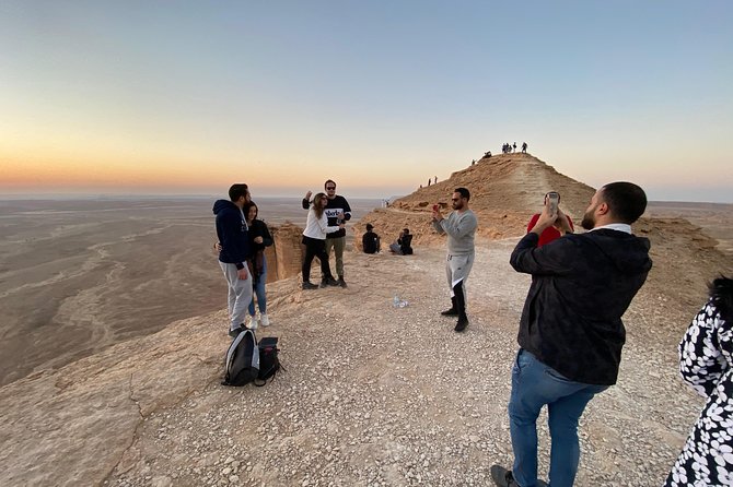 Edge of the World with 4x4 vehicles, sunset Dinner and stargazing - Weekday cave visits and weekend wildlife options
