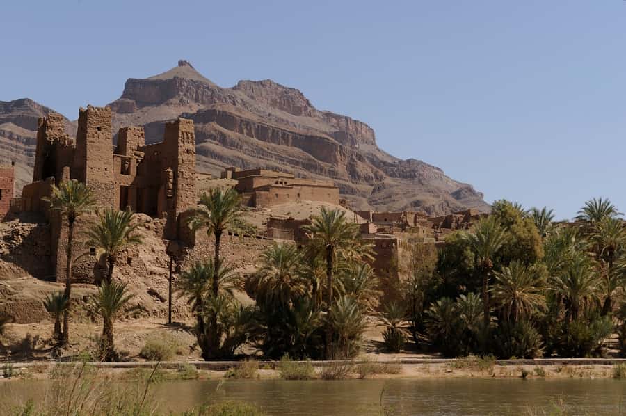 From Marrakech: Private Chegaga Desert Star Gazing 4WD Tour - Day three: Lunar scenery and the long return