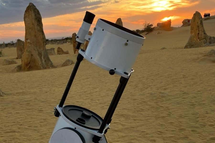 From Perth: Pinnacles Sunset and Stargazing Tour with Dinner - Nilgen Nature Reserve and Hangover Bay