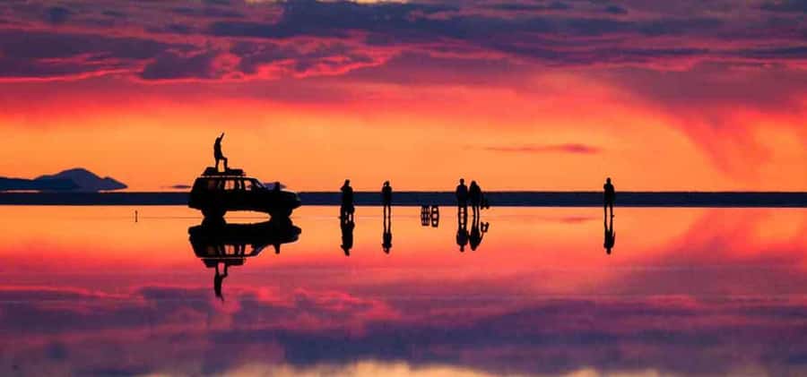 From Uyuni: Salar de Uyuni Stargazing and Sunset/Dawn - Key points at a glance