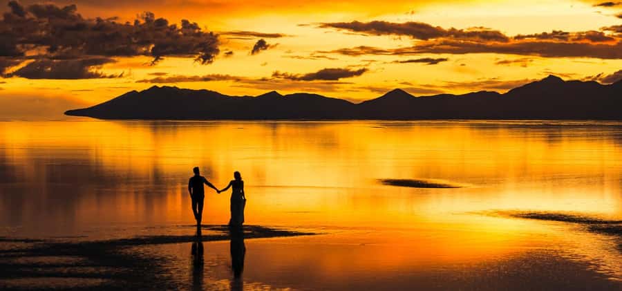 From Uyuni: Salar de Uyuni Stargazing and Sunset/Dawn - What to bring for the salt flats at night