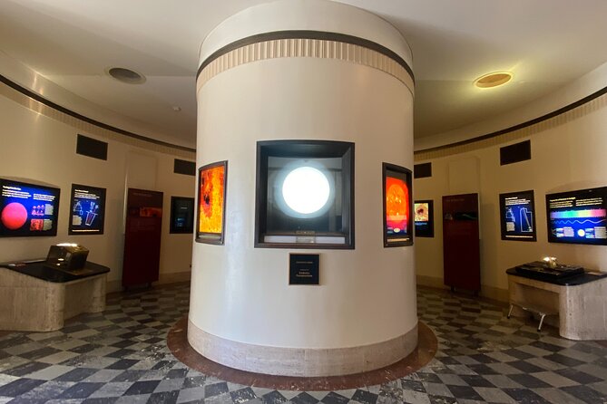 Griffith Observatory Insider Tour - The Samuel Oschin Planetarium option