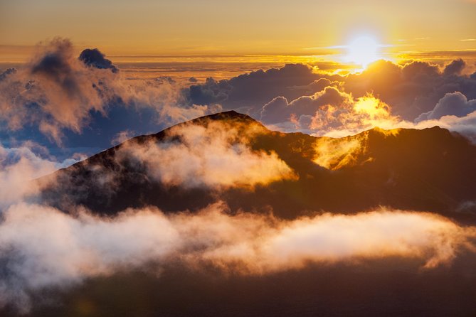 Haleakala Sunset and Stargazing Audio Tour - What this Haleakalā drive actually offers