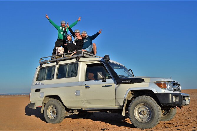 Hurghada Desert Sunset & Stargazing Tour with Dinner by Jeep - Key things to know before booking