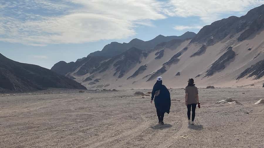 Hurghada: Hiking , dinner & stargazing - A 3 km walk through a sandy valley