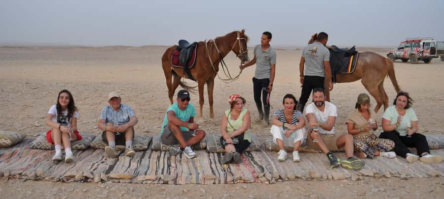 Hurghada: Horse Ride, BBQ Dinner, and Stargazing - Tea, Safety Rules, and Getting Ready to Ride