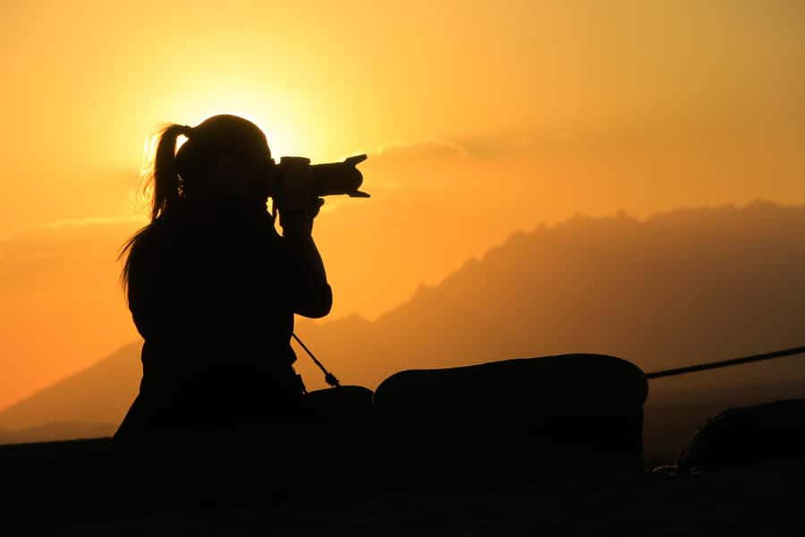 Hurghada: Star Stargazing Desert Adventure by Jeep & Dinner - Five minutes on a camel, then a horse
