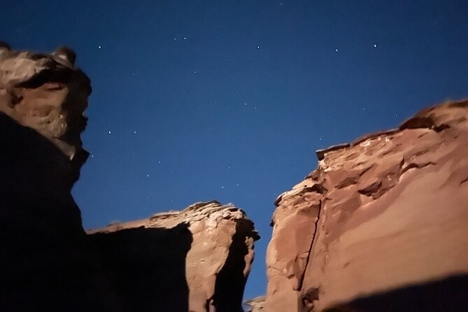 Ligai Si Anii Stargazing Night tour through Antelope Canyon - Stargazing from inside the canyon
