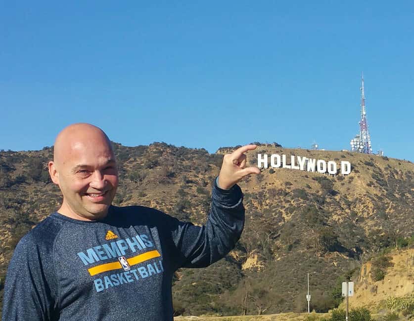Los Angeles: 4.5-hour tour in an SUV Hollywood/Beverly Hills/G. Observatory - Why a private SUV makes sense in Los Angeles