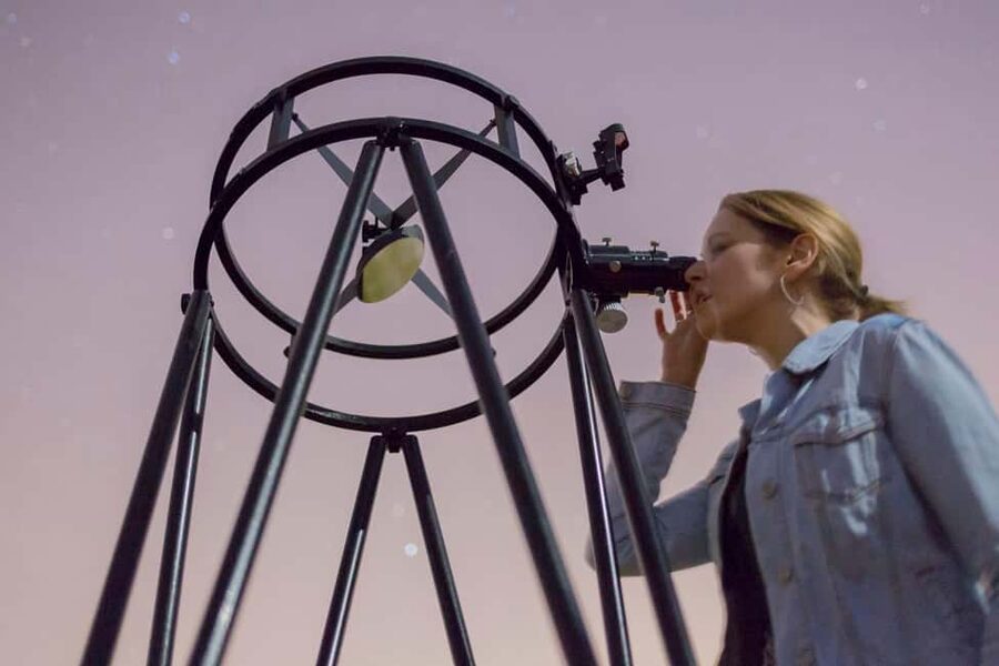 Madrid: Night sky observation with an expert astronomer - Key points at a glance