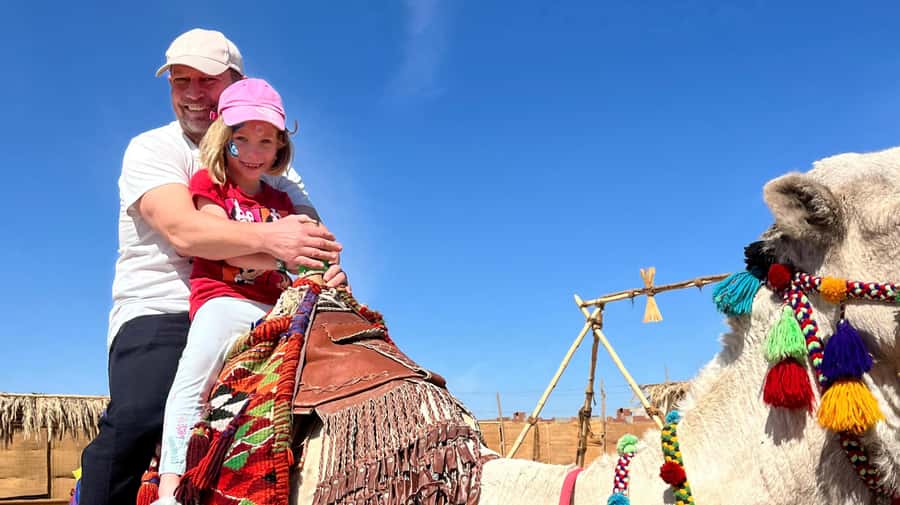 Makadi Bay: BADU Luxury Bedouin Dinner Experience & Stargaze - Bread making and coffee roasting with a human touch