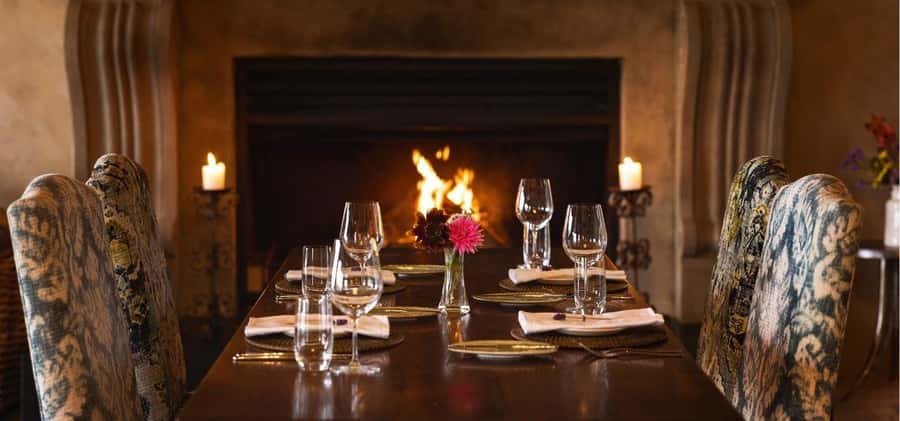 Mount Cook, Lake Pukaki: Billion Star Dining - A welcome drink in the wine cellar