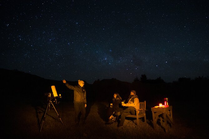Night Awe - Stargazing tour in Akaroa - Seeing more through binoculars and the 10-inch Dobsonian