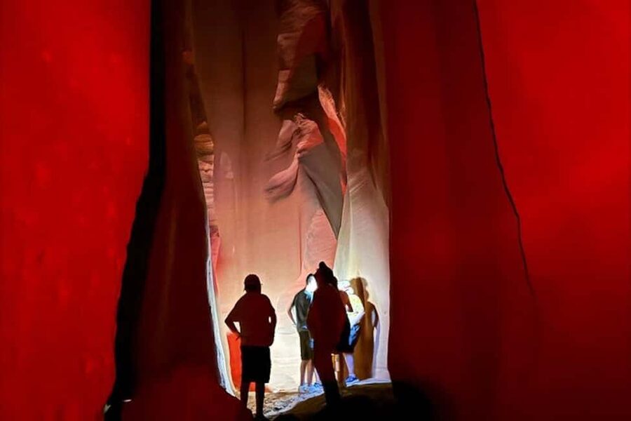 Page: Stargazing Night Tour of Antelope Valley Canyon - Clothing, Safety, and Comfort After Sunset