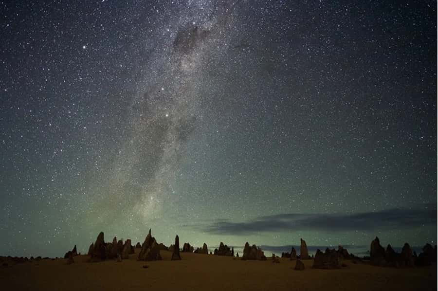 Perth: Pinnacles Desert Sunset & Stargazing with Dinner - Why this tour works as a Perth day trip