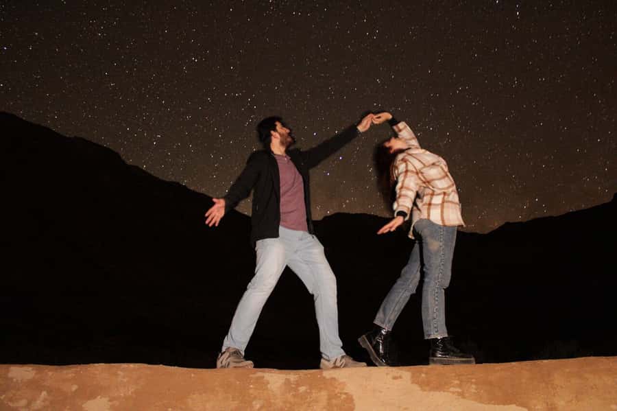 Pisco Elqui: Mountaintop Stargazing and Night Portrait - A pisco sour under the southern sky