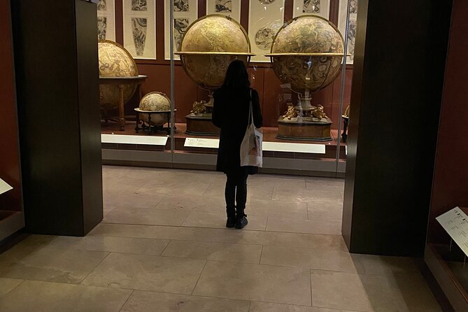 Private Astronomical Tour of the Museo Galileo - Meeting your guide near Via dei Castellani