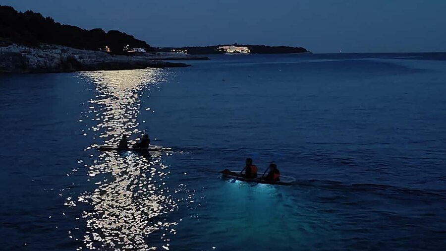 Pula: Night Tour in Transparent Kayak with Stargazing - Why a night kayak works so well in Pula