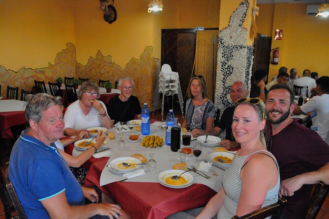 Self Drive Sunset & Stargazing in Teide National Park with Dinner - Who will enjoy this evening most