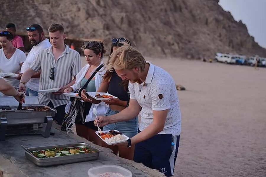 Sharm El-Sheikh: Camel Riding, Stargazing, BBQ Dinner & Show - Fire performance and El Tannoura dancing
