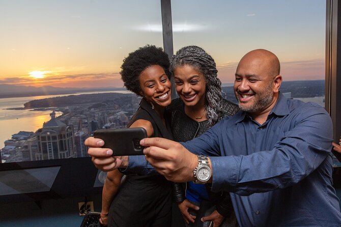 Sky View Observatory at the Columbia Center Admission Tickets - A quieter alternative to the Space Needle