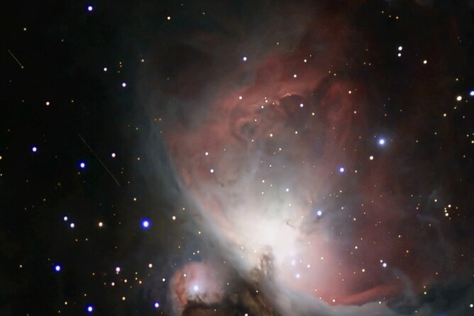 Stargazing Under the Bali Skies - First views through telescopes and binoculars