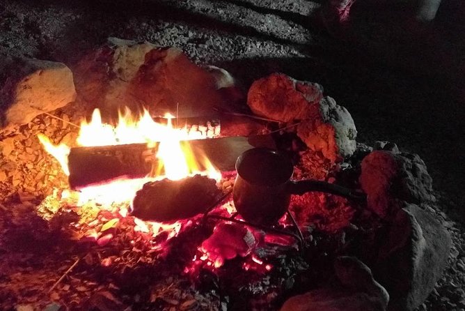 Sunset time Ramon Crater Jeep tour, bonfire and stargazing - Should you book the Ramon Crater sunset tour?