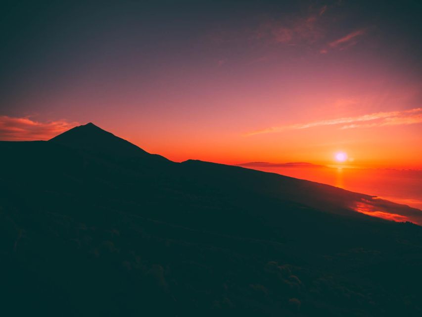 Teide: Guided Sunset & Stargazing Tour by Night with Dinner - Sunset above the clouds
