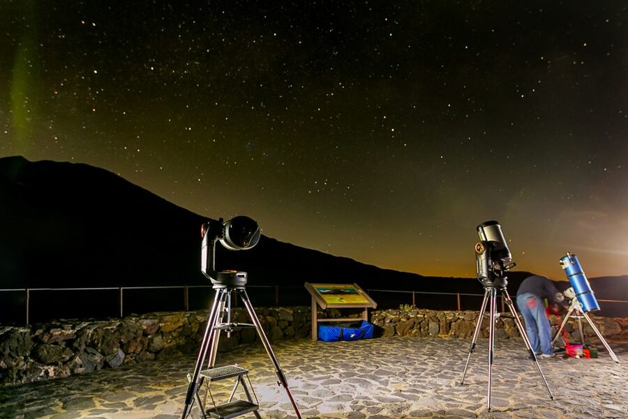 Teide National Park: Sunset & Stargazing Safari with Dinner - Four telescopes and a guided night sky