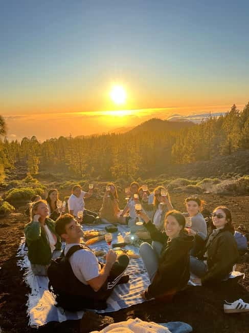 Teide: Small Group Sunset Adventure with Picnic & Stargazing - Stargazing without overpromising a telescope