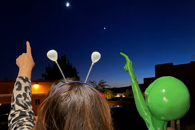 The Original Sedona UFO and Stargazing Night Tour - Standing, Chairs, And Staying Comfortable